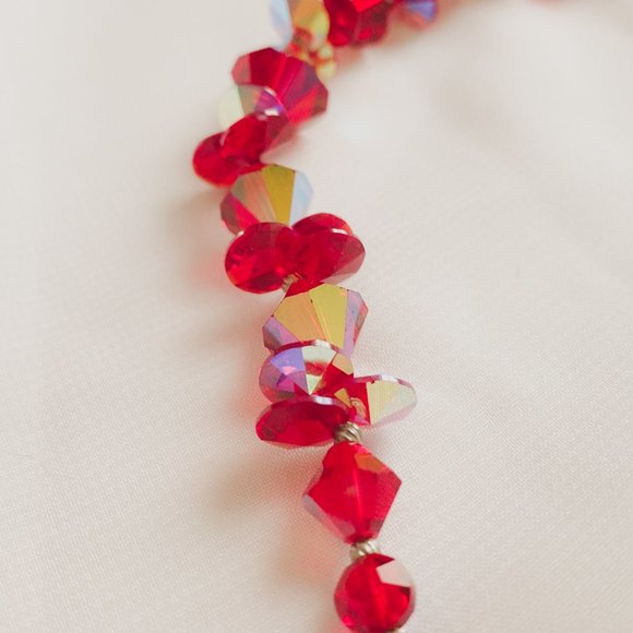 Vintage Ruby Red Aurora Borealis Crystal Glass Sparkle Choker Collar Necklace - Picture 7 of 12